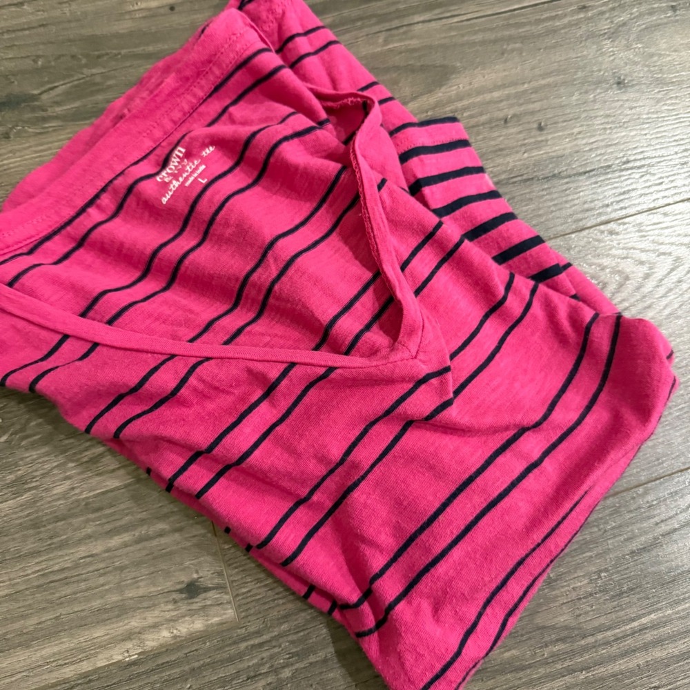 Crown & Ivy Pink Navy Blue Striped V-Neck 3/4 Sleeve Cotton Tee Shirt Womens L